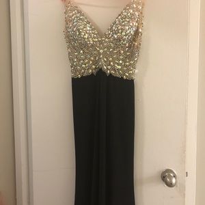 JOVANI Embellished Nude and Black Evening Gown